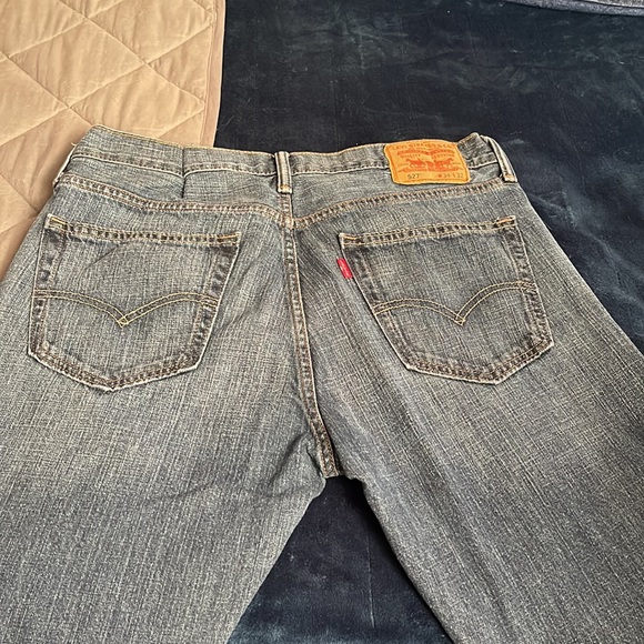 Levi jeans - W34 L32  Model 527 - Picture 4 of 6